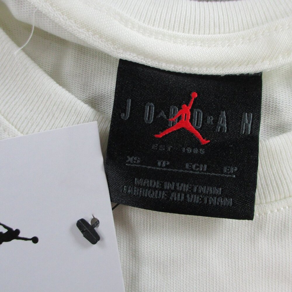 Air Jordan x Travis Scott Shirt Womens XS Slim Sail Cropped Crop Top NWT FQ7805 - Picture 5 of 11